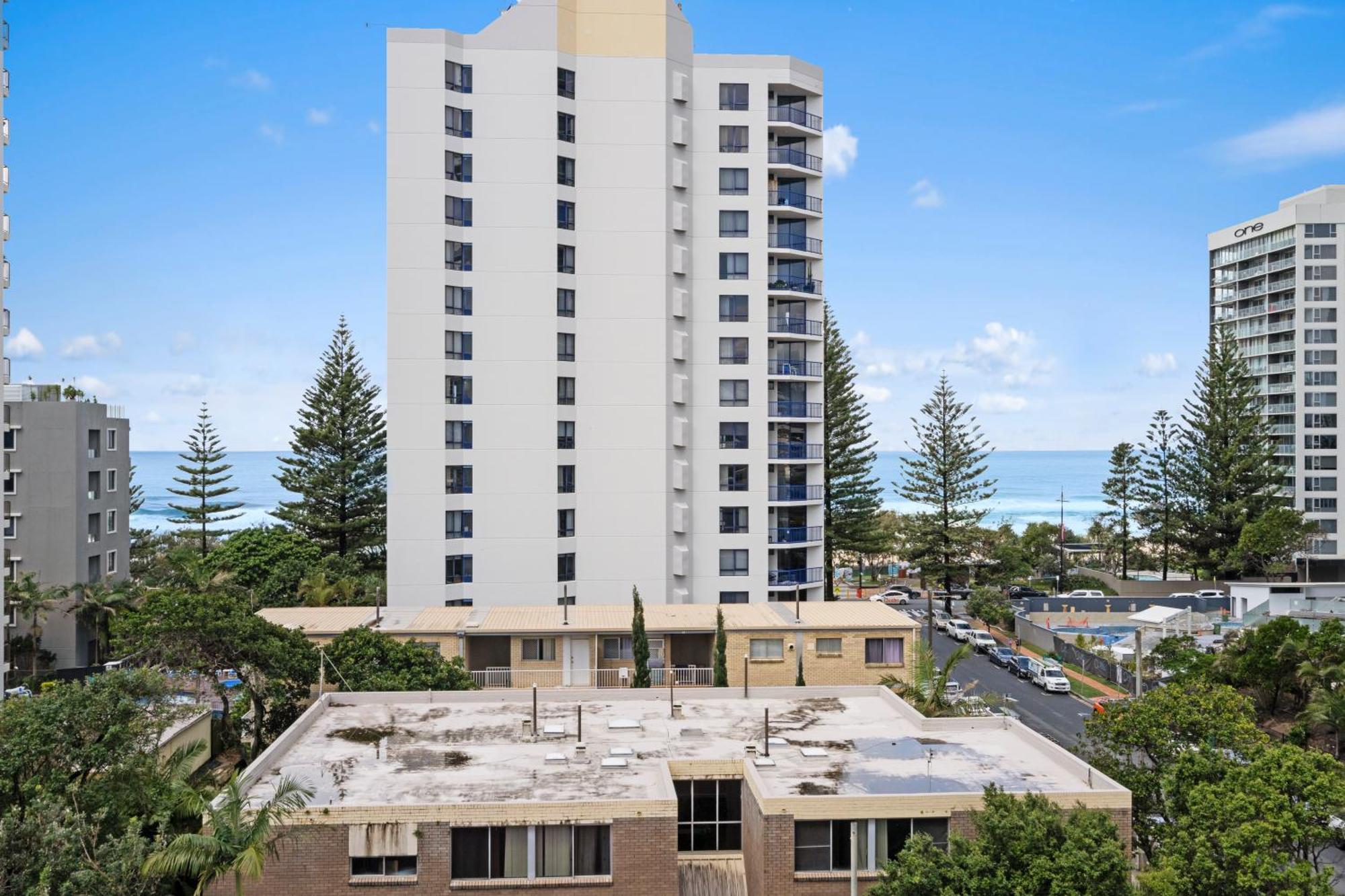 גולד קוסט Legends Surfers Paradise Mid Week Madness Deal - Q Stay מראה חיצוני תמונה