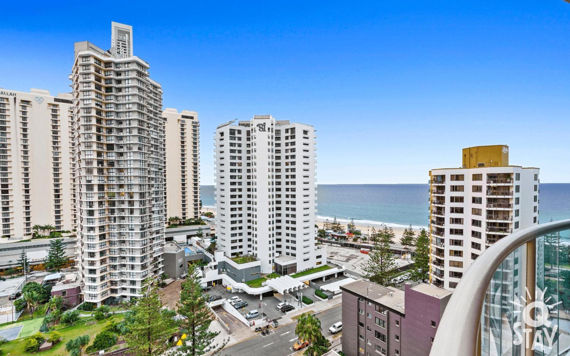 גולד קוסט Legends Surfers Paradise Mid Week Madness Deal - Q Stay מראה חיצוני תמונה